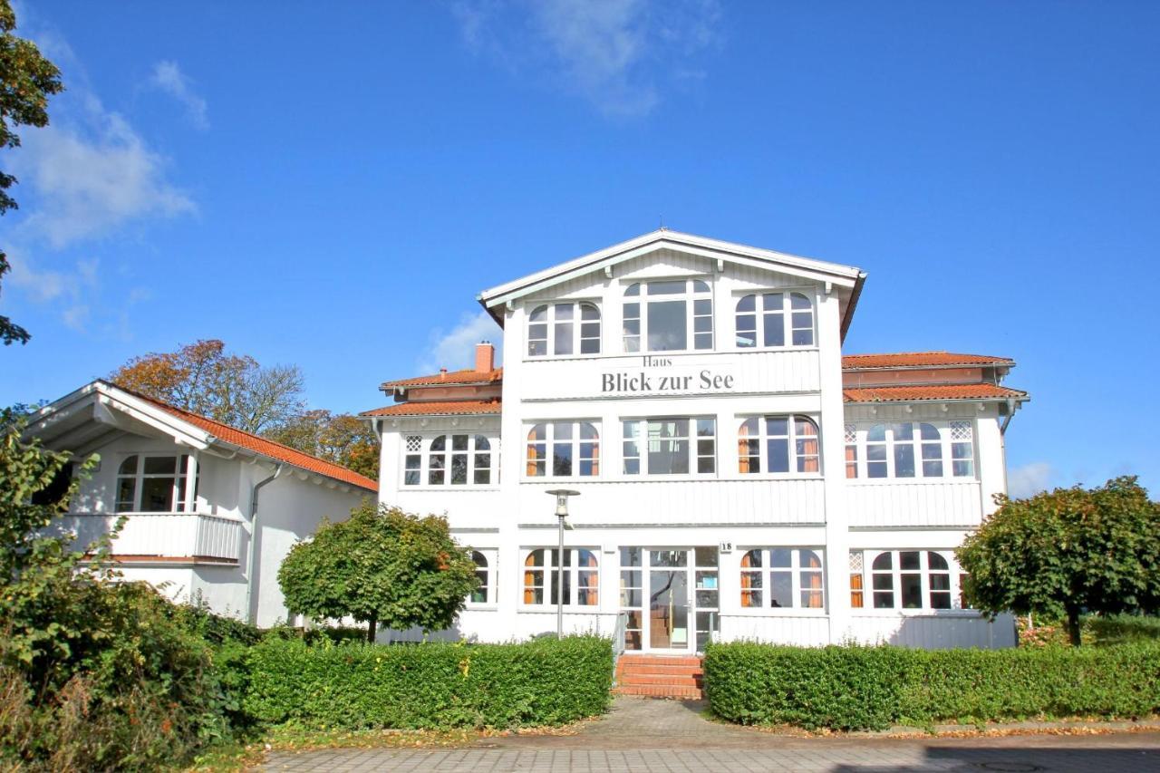 Haus Blick zur See: Fewo mit Terrasse und Ahoi Erlebnisbad-Zugang Goehren  Exterior photo